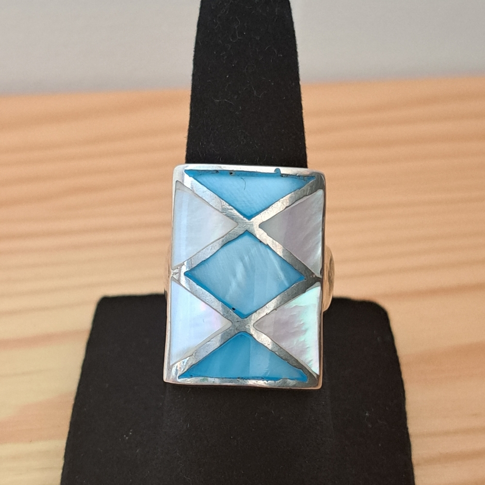Mozaic Mother of Pearl Silver Ring